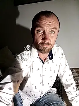 Snapshot of Diabel86 chatting on 09/11/25, 12:00 Diabel86 online show from 09/11/25, 12:00