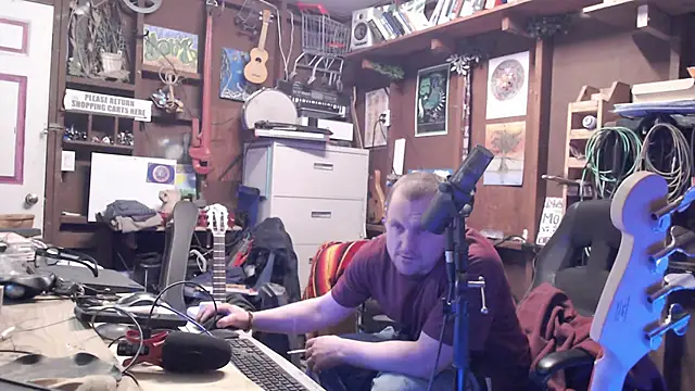 itsjameswebbscope online show from 01/12/25, 03:49