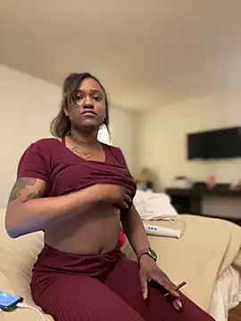 PrettyGal Tingz online show from 02/21/25, 01:55