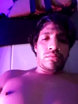 Snapshot of LiosArmando420 chatting on 05/11/26, 06:41 LiosArmando420 online show from 05/11/26, 06:41