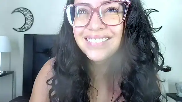 EvoletFMK online show from 10/26/25, 11:05