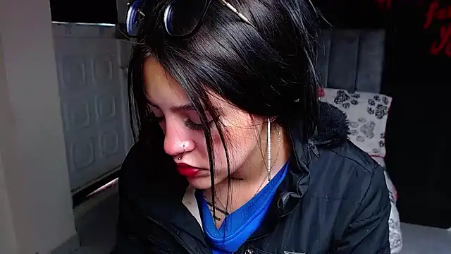 Violettasquirt online show from 04/06/26, 02:40