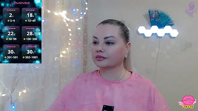 JewellKiss7 online show from 04/10/26, 12:43