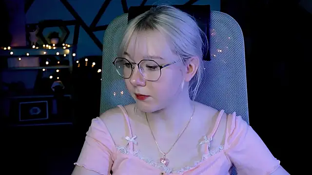 NancyMartinez online show from 03/13/25, 01:18