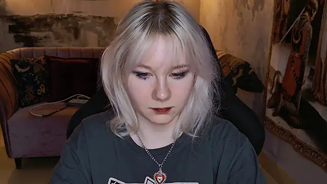 NancyMartinez online show from 03/18/25, 07:20