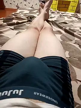 Snapshot of red_red00 chatting on 02/06/25, 05:51 red red00 online show from 02/06/25, 05:51