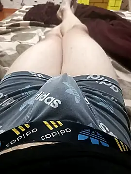 Snapshot of red_red00 chatting on 02/07/25, 02:37 red red00 online show from 02/07/25, 02:37