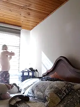 Snapshot of horfet chatting on 01/15/26, 01:37 horfet online show from 01/15/26, 01:37