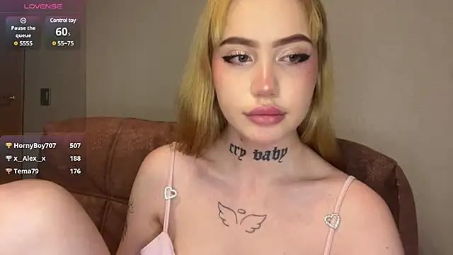 hanna cry baby online show from 01/20/25, 12:04