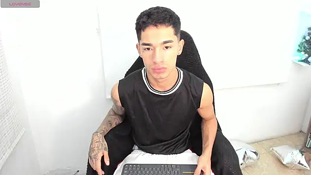 Damon  333 online show from 01/08/25, 12:17