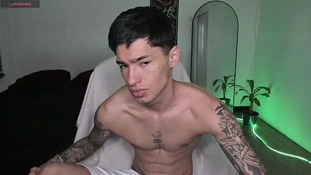 Damon  333 online show from 04/15/26, 03:30