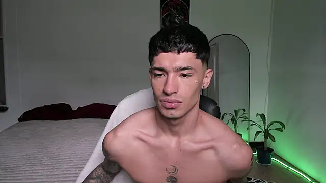 Damon  333 online show from 04/17/26, 09:51