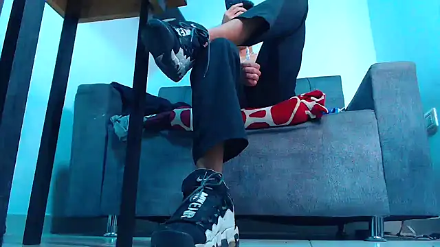 mastersmits online show from 10/28/25, 02:15