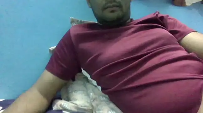 Snapshot of NiceBoy9099 chatting on 12/26/24, 10:48 NiceBoy9099 online show from 12/26/24, 10:48