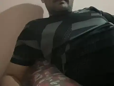 Snapshot of NiceBoy9099 chatting on 02/19/26, 05:53 NiceBoy9099 online show from 02/19/26, 05:53