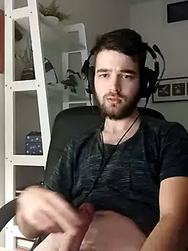 Snapshot of Andutar69 chatting on 12/05/24, 05:28 Andutar69 online show from 12/05/24, 05:28