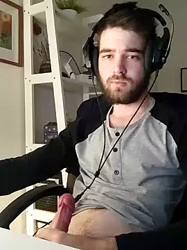 Snapshot of Andutar69 chatting on 12/12/24, 02:00 Andutar69 online show from 12/12/24, 02:00