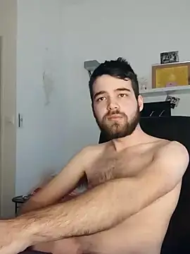 Snapshot of Andutar69 chatting on 02/15/25, 03:28 Andutar69 online show from 02/15/25, 03:28