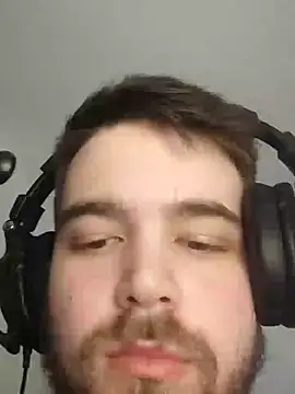 Snapshot of Andutar69 chatting on 03/08/25, 03:24 Andutar69 online show from 03/08/25, 03:24