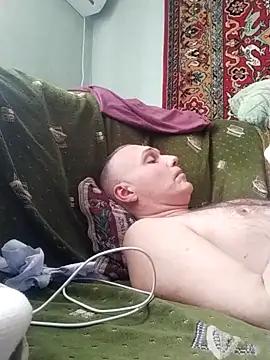 Pineapple04 online show from 03/19/25, 09:06