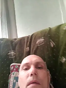 Pineapple04 online show from 03/11/26, 04:40