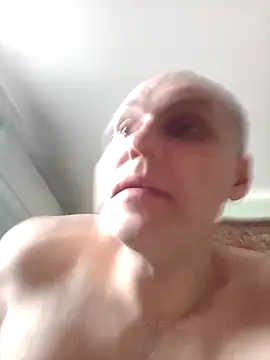 Pineapple04 online show from 03/31/26, 06:14