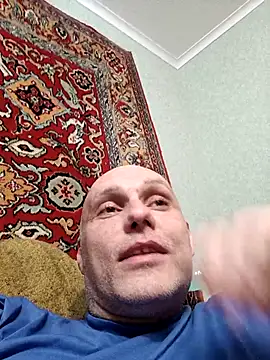 Pineapple04 online show from 04/10/26, 06:45