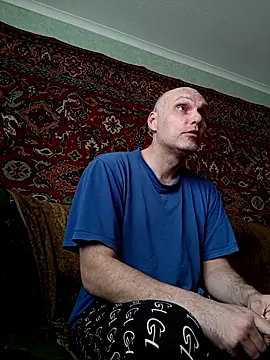 Pineapple04 online show from 04/19/26, 08:13