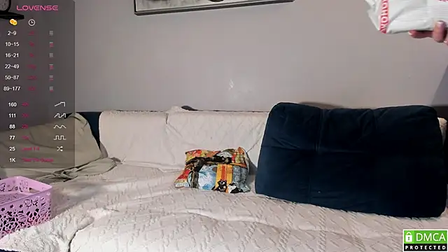 wwildfox online show from 04/05/26, 08:06