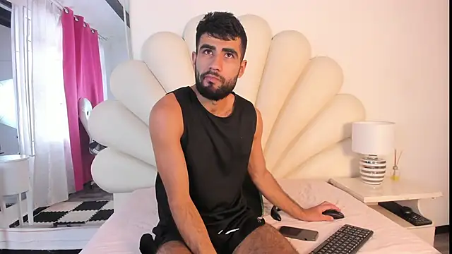 Ethan  Walker online show from 01/31/25, 04:38