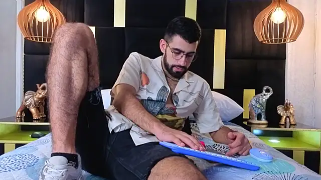 Ethan  Walker online show from 09/23/25, 07:17