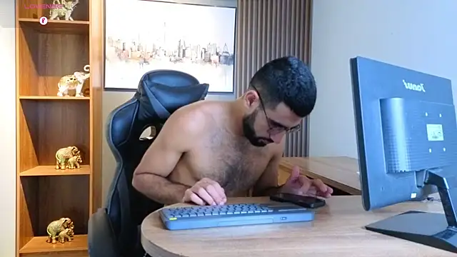 Ethan  Walker online show from 04/09/26, 02:55