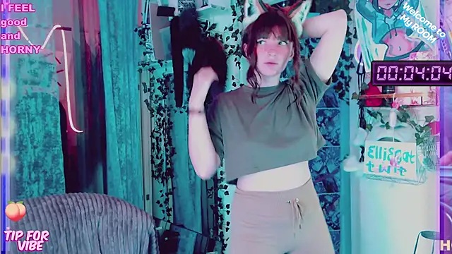 Toxic Ellies online show from 02/02/25, 05:37