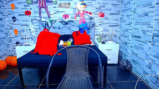 Snapshot of ADAM_HOT chatting on 10/25/25, 11:10 ADAM HOT online show from 10/25/25, 11:10