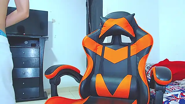 ADAM HOT online show from 02/01/26, 10:41