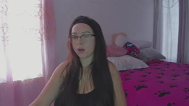 Snapshot of HARLEYNAPIER chatting on 01/11/26, 03:17 HARLEYNAPIER online show from 01/11/26, 03:17