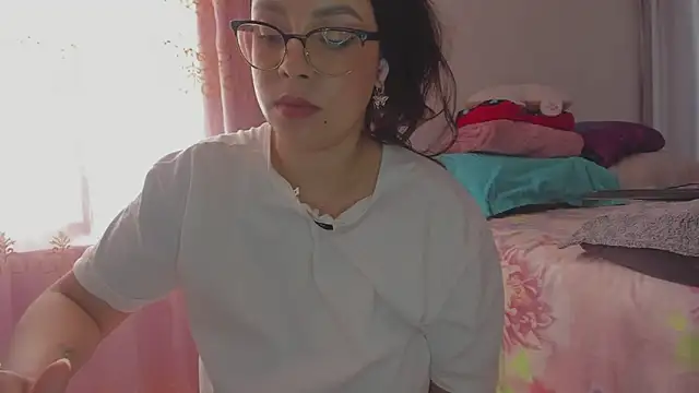 HARLEYNAPIER online show from 03/04/26, 08:37