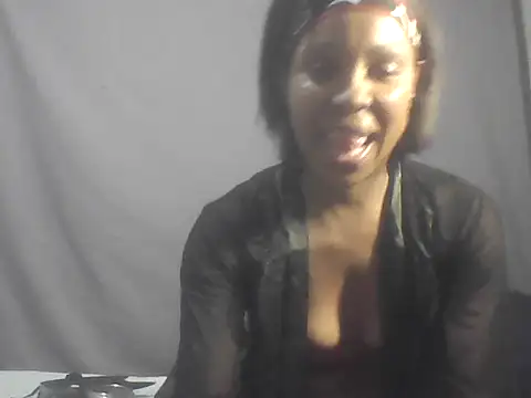 Sexyzee4play online show from 08/07/26, 06:32