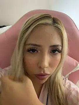 Sofy Softtt online show from 06/04/26, 03:23