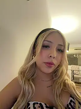 Snapshot of Sofy_Softtt chatting on 06/29/26, 04:52 Sofy Softtt online show from 06/29/26, 04:52