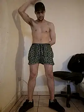 Snapshot of kx93 chatting on 02/09/25, 12:28 kx93 online show from 02/09/25, 12:28