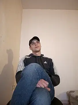 Snapshot of kx93 chatting on 02/19/25, 08:10 kx93 online show from 02/19/25, 08:10