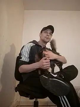 Snapshot of kx93 chatting on 02/21/25, 06:40 kx93 online show from 02/21/25, 06:40