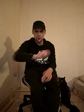 Snapshot of kx93 chatting on 03/01/25, 08:10 kx93 online show from 03/01/25, 08:10