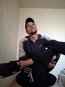 Snapshot of kx93 chatting on 03/02/25, 02:10 kx93 online show from 03/02/25, 02:10