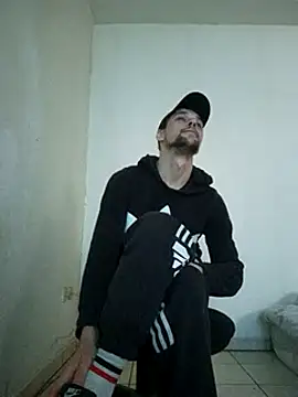 Snapshot of kx93 chatting on 03/15/25, 02:45 kx93 online show from 03/15/25, 02:45