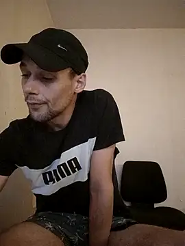 Snapshot of kx93 chatting on 09/19/25, 03:30 kx93 online show from 09/19/25, 03:30