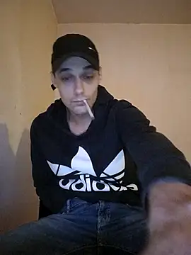 Snapshot of kx93 chatting on 10/31/25, 06:53 kx93 online show from 10/31/25, 06:53