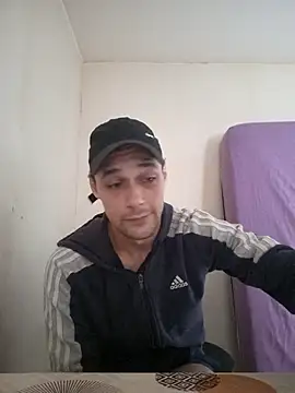 Snapshot of kx93 chatting on 11/05/25, 12:49 kx93 online show from 11/05/25, 12:49