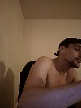 Snapshot of kx93 chatting on 11/14/25, 01:37 kx93 online show from 11/14/25, 01:37